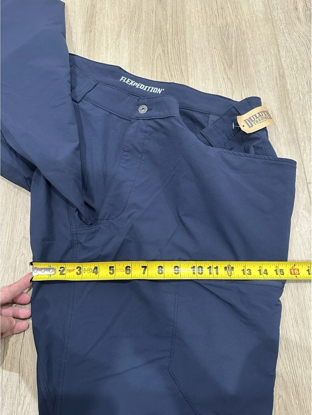 NWT Duluth Trading Flexpedition Cargo Pants 44x30 Navy Blue Relaxed Fit